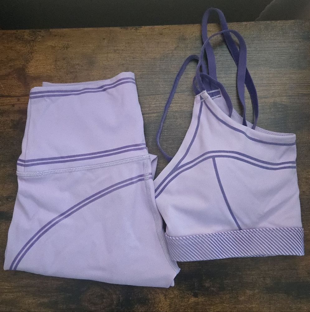 Aerie Offline Limited Edition Velvet Trim Workout Set